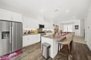 Photo - 1614 W Bushell St Townhome
