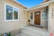 Photo - 17434 Emelita St