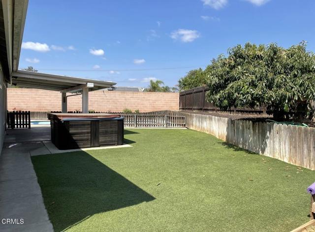 Photo - 1047 Village Square