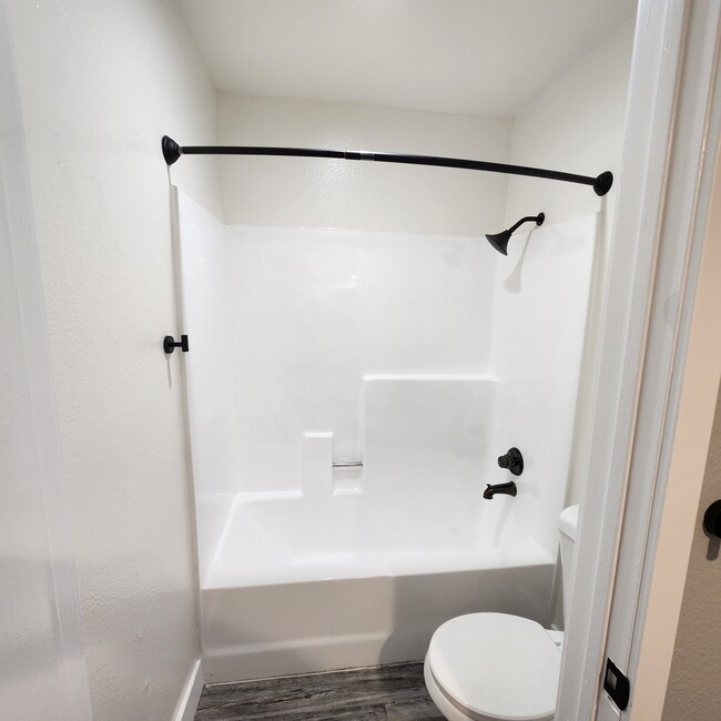 Photo - Gresham Apartments