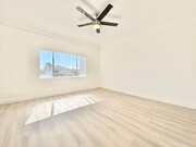 Photo - 707 W 48th St Unit 709 1/2
