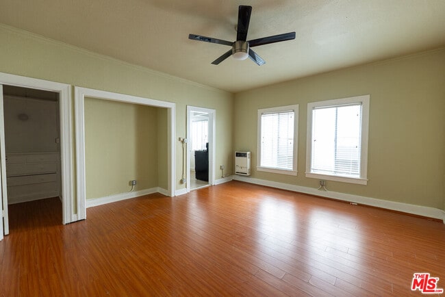 Building Photo - 661 Shatto Pl Unit 405