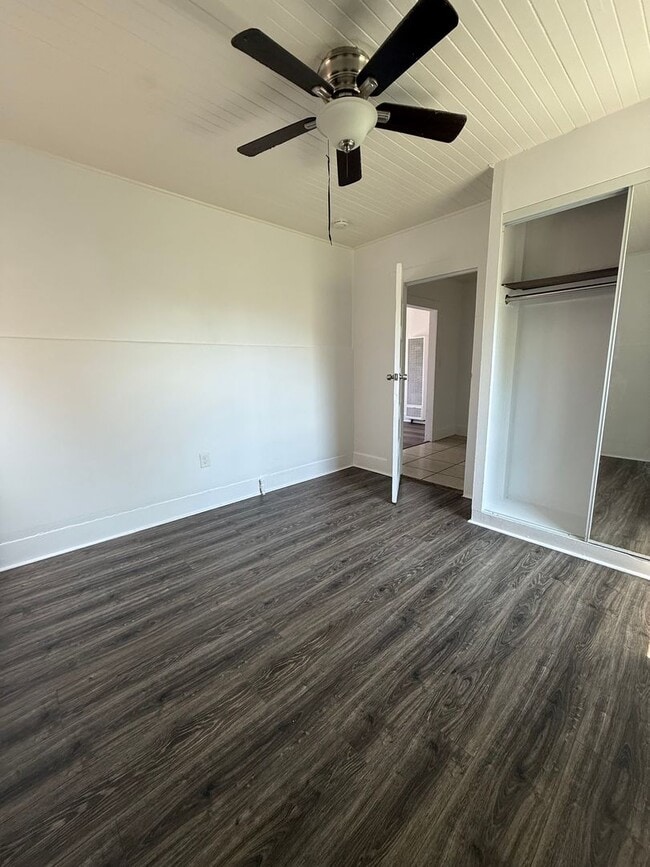 Photo - 7400 Roseberry Ave Unit 7402 1/2