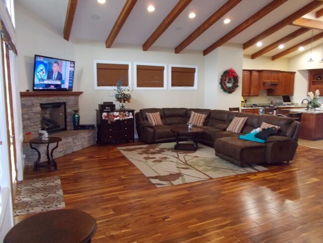 Photo - 504 El Modena Ave