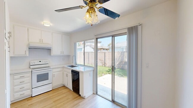 Photo - Ren Cir Unit A