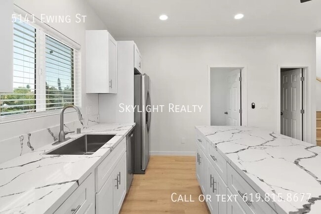 Photo - 5141 Ewing St