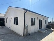 Photo - 10507 Helendale Ave