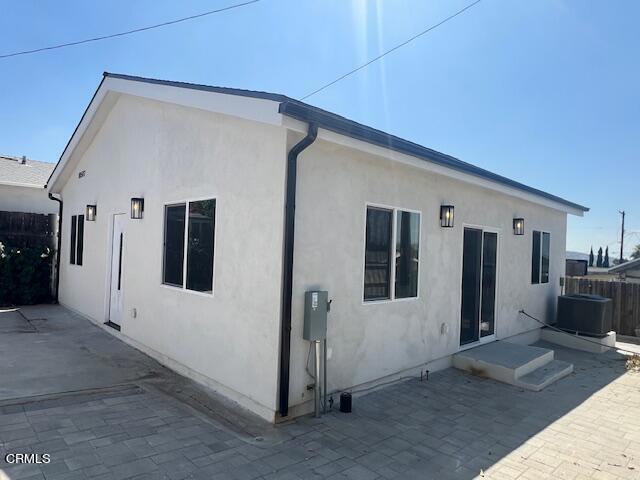 Photo - 10507 Helendale Ave