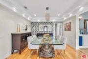 Photo - 326 N Doheny Dr
