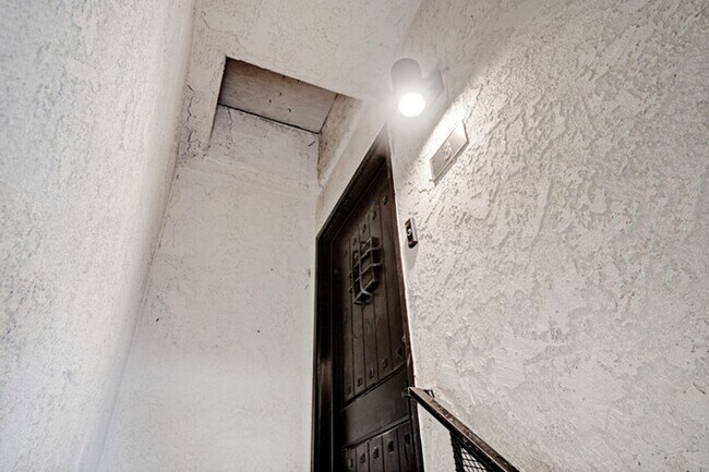 Photo - Fully Renovated 2 Bed / 2 Bath Upstairs Unit – Modern Finishes | 2 Parking | Alhambra Unit 3