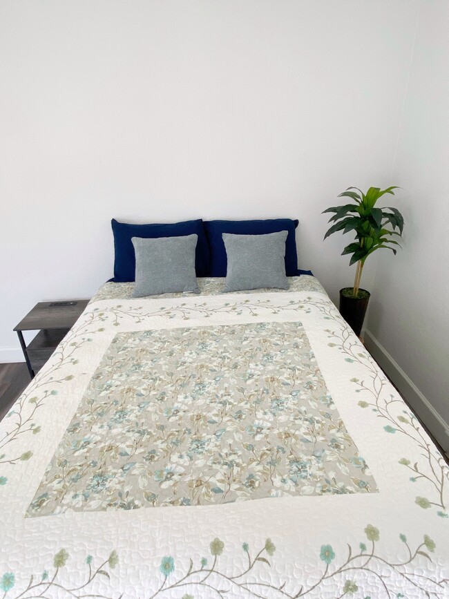 Photo - 416 N Lee Ave