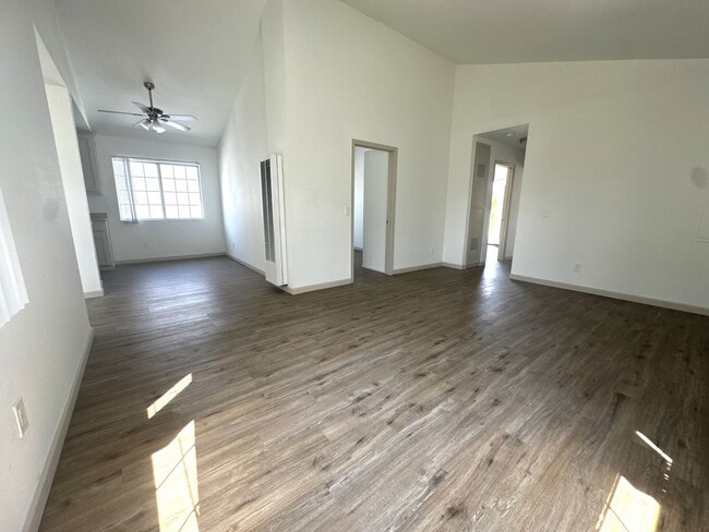 Photo - 111 Ximeno Ave Apartment Unit 111-B