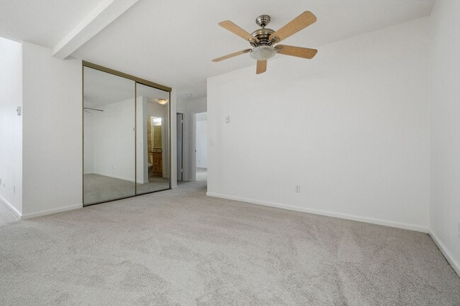 Photo - 8308 Regents Rd Unit 3A