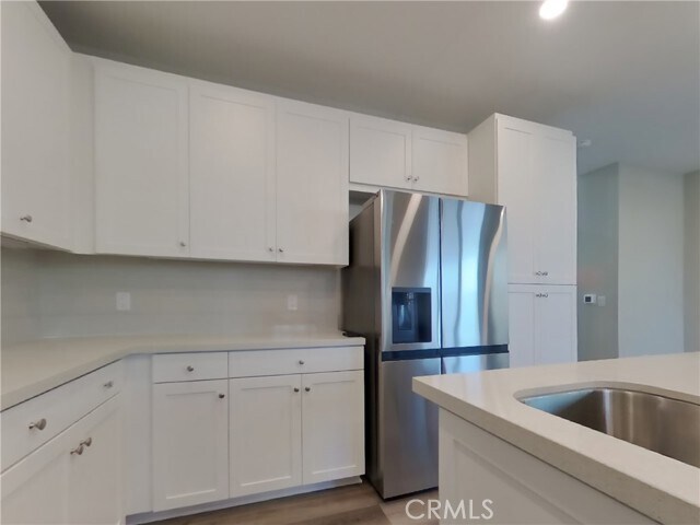 Photo - 28189 Dwight Dr