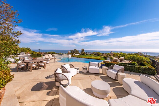 Photo - 6201 Murphy Way