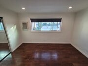 Photo - 1344 N Martel Ave Unit 305