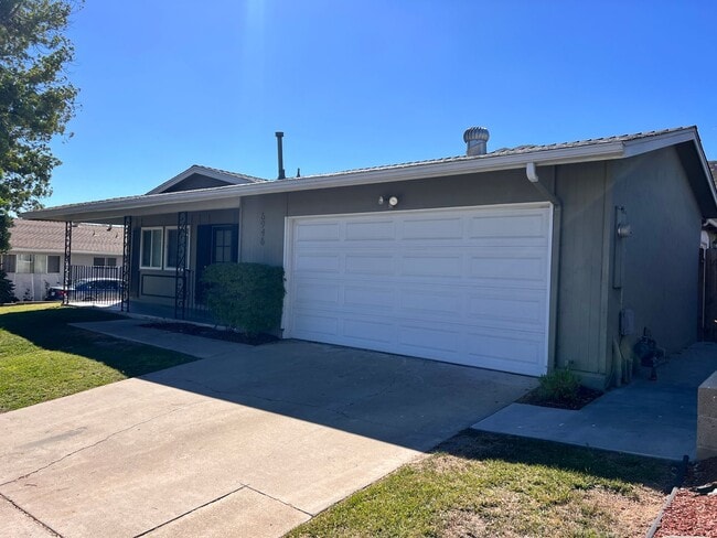 Photo - San Carlos Newly Remodeled 4 Bedroom Single Family Home