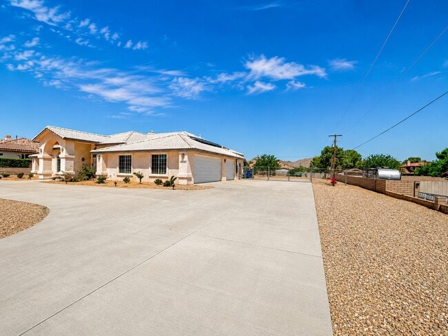 Photo - 16285 Monache Rd