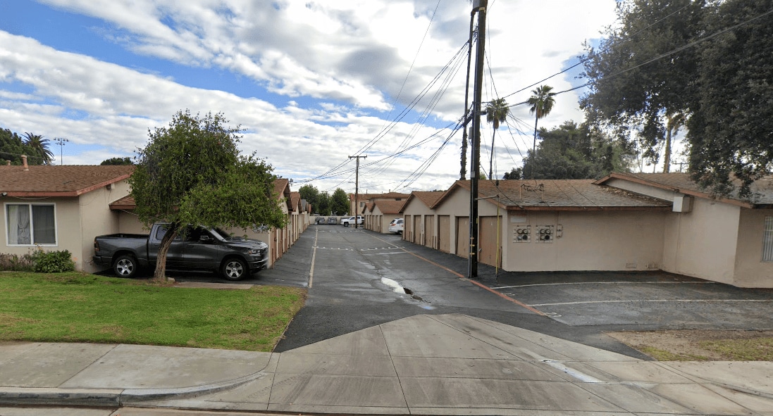 Photo - Mountain Breeze Apts