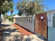 Photo - 411 33rd St House