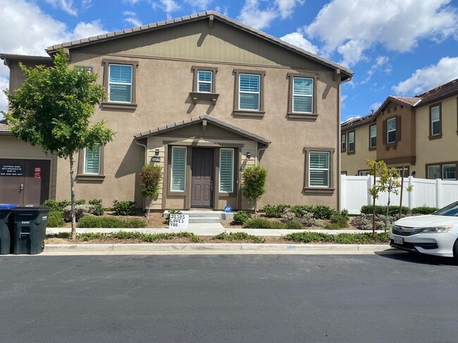 Building Photo - Temecula Home Ready for Lease!!!