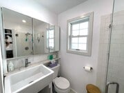 Photo - 1120 S Barrington Ave House