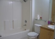 Photo - 630 W 6th St Unit 216
