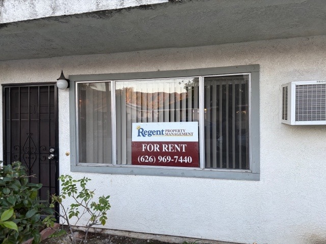 Building Photo - 248 N Dalton Ave Unit 3