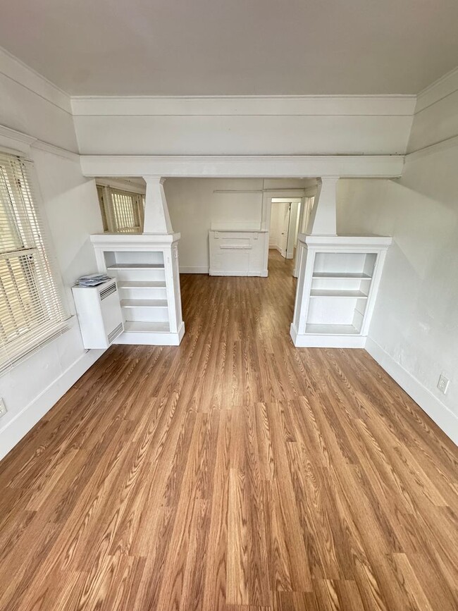 Photo - 458 W Vernon Ave Unit 458