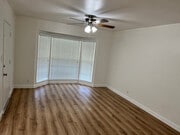 Photo - 11425 Quinn St