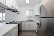 Photo - Golden Pacific Apartments