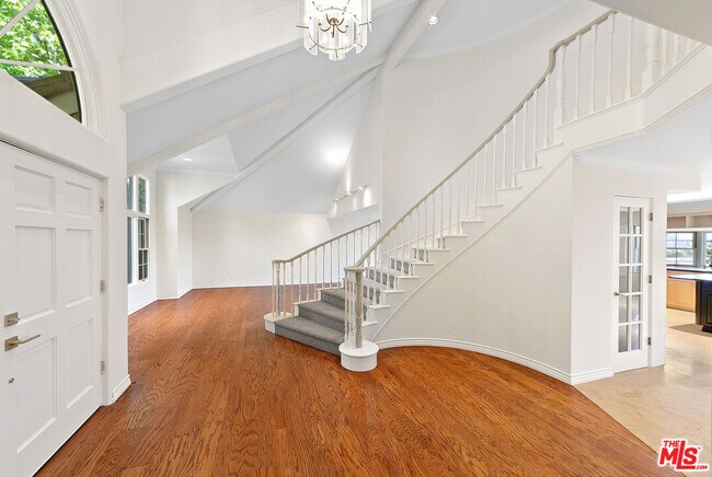 Photo - 5958 Busch Dr