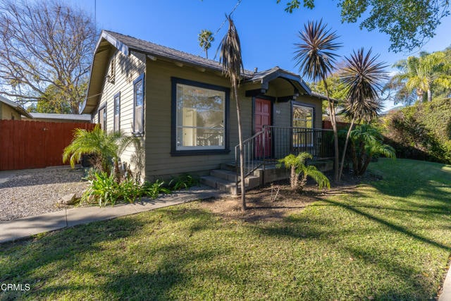 Building Photo - 927 N Catalina Ave