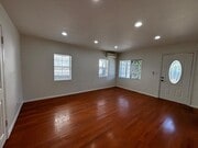 Photo - Move-in ready charmer in the heart of Canoga Park!
