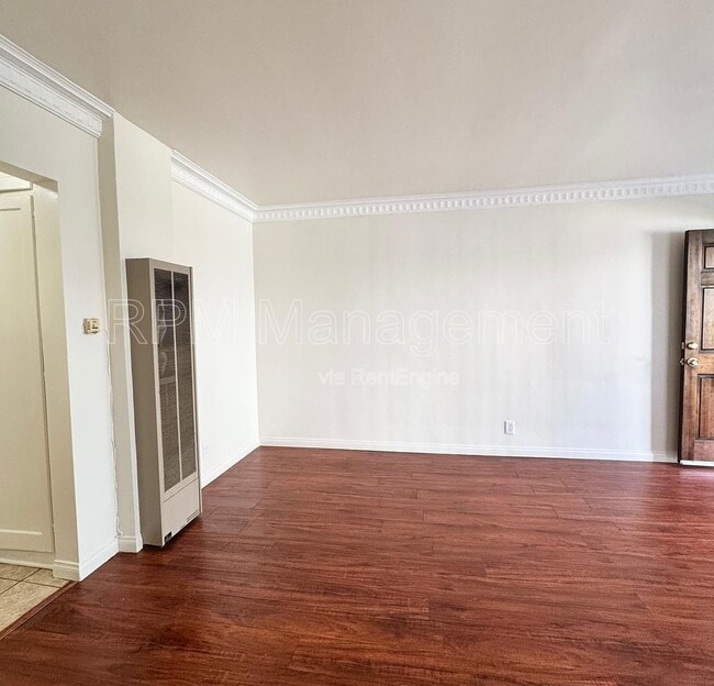 Photo - 1041 S Norton Ave Unit 1041