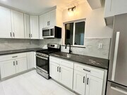 Photo - 1355 W 23rd St Unit #1