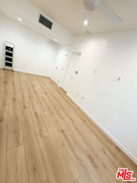 Photo - 816 N McCadden Pl