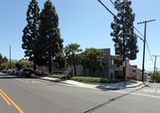 Photo - 1035 Cliff Drive Apartments
