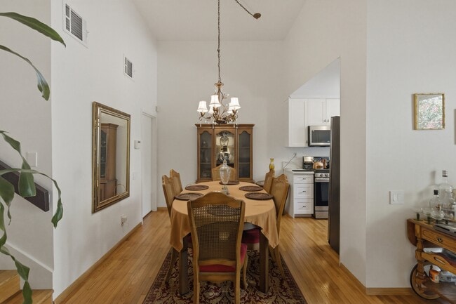 Photo - 6225 Shoup Ave