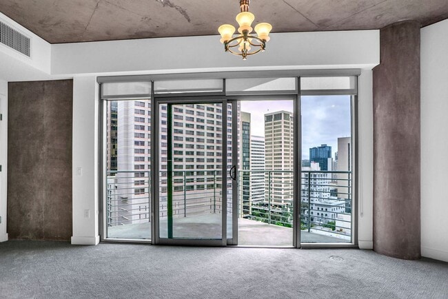 Photo - Gorgeous downtown unit! Views from every room! Unit 1101