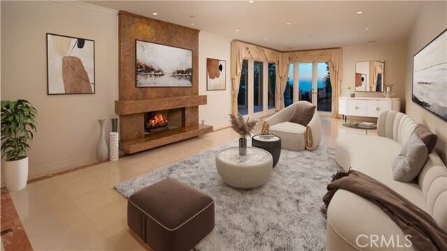 Photo - 984 La Cresta Pl