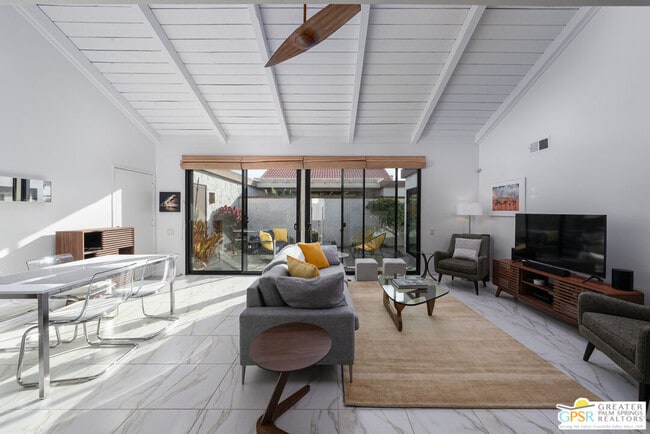 Photo - 4545 E 7 Lakes Dr Unit C