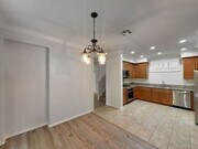 Photo - 1828 Scarlet Pl