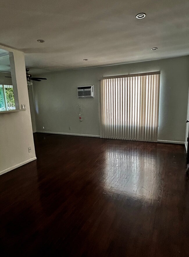 Photo - 1231 N Formosa Ave Unit 10