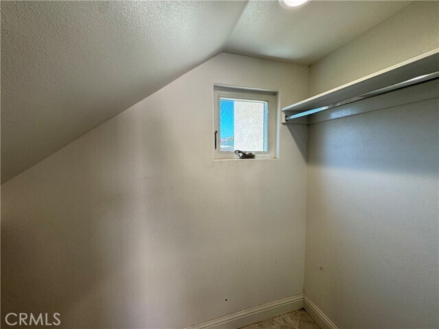 Photo - 11422 Elliott Ave House