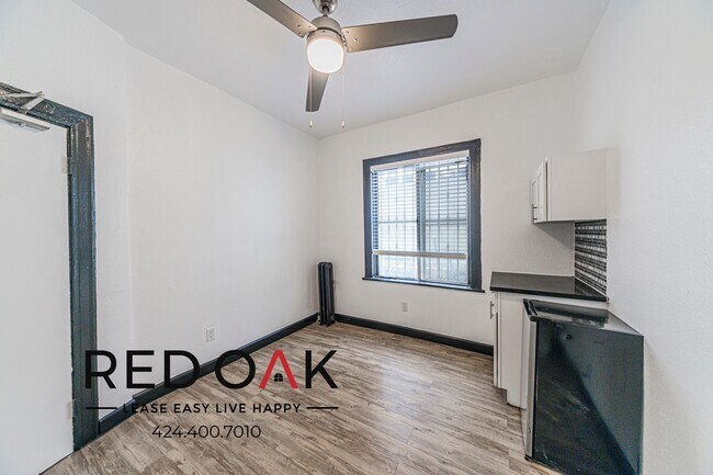 Photo - 5849 Sunset Blvd Unit 104