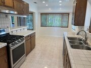 Photo - 11160 Greenlawn Ave