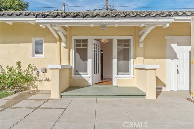 Photo - 1325 E Altadena Dr