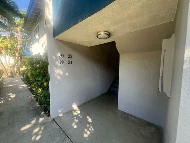 Photo - 6301 Coldwater Canyon Ave Unit 22