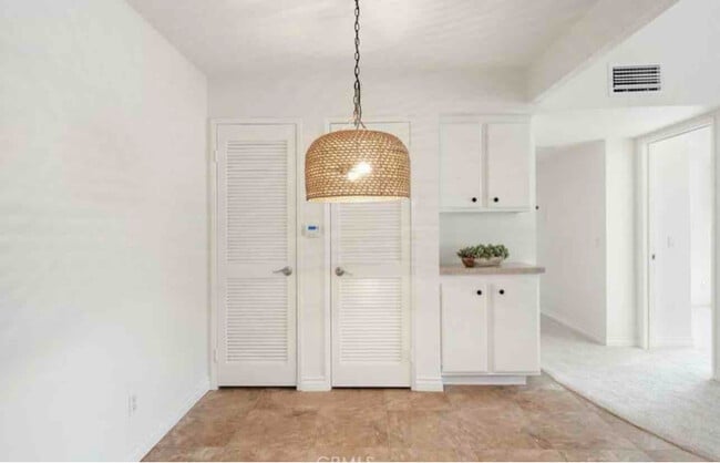 Photo - 6 Country Mile Rd